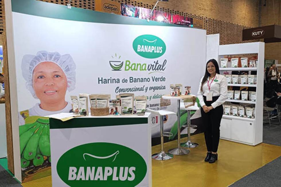 En Corferias Bogotá, la empresa samaria Banaplus, hace presencia en la Feria Alimentec