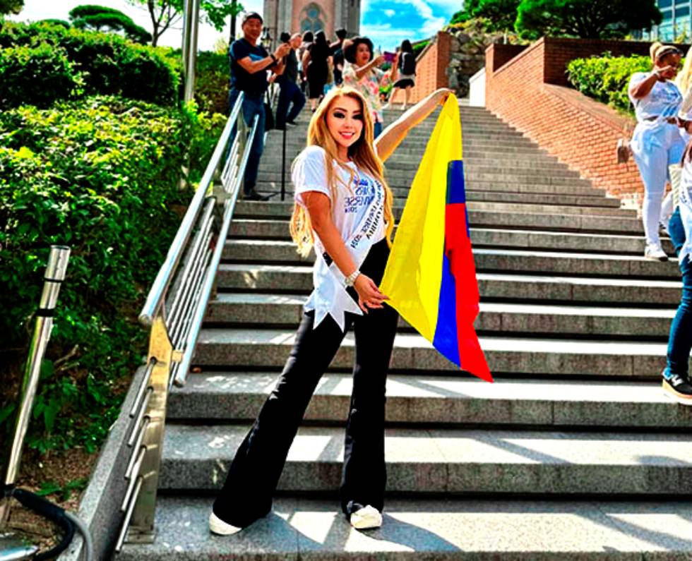 La representación de Colombia en manos de la samaria Johanna Bernier de Paternostro ha sido muy positiva en  MRS Universe